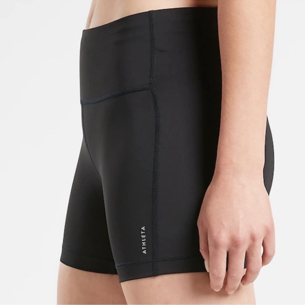 ATHLETA Ultimate Run Shortie Sz M Black